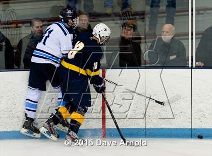Thumbnail 3 in Xaverian Brothers vs Franklin (MIAA Division 1A PlayIn) photogallery.