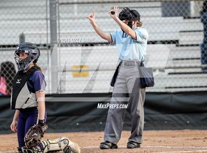 Thumbnail 2 in Brennan vs O'Connor photogallery.