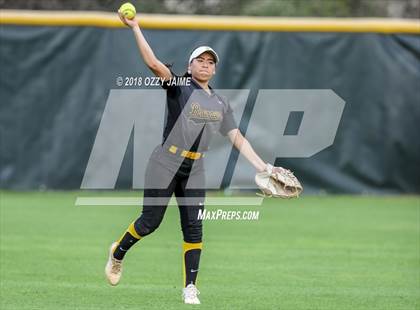 Thumbnail 3 in Brennan vs O'Connor photogallery.