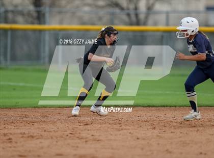 Thumbnail 3 in Brennan vs O'Connor photogallery.