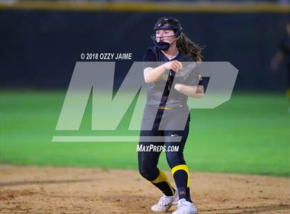 Thumbnail 1 in Brennan vs O'Connor photogallery.