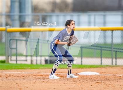 Thumbnail 3 in Brennan vs O'Connor photogallery.