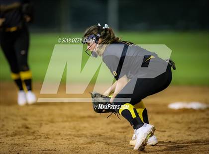 Thumbnail 1 in Brennan vs O'Connor photogallery.