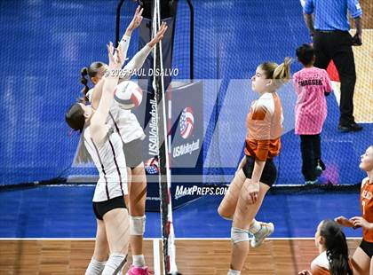 Thumbnail 3 in Berthoud vs. Mead (CHSAA 4A 1st Round) photogallery.