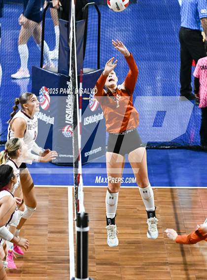 Thumbnail 1 in Berthoud vs. Mead (CHSAA 4A 1st Round) photogallery.