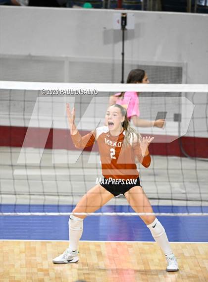 Thumbnail 2 in Berthoud vs. Mead (CHSAA 4A 1st Round) photogallery.