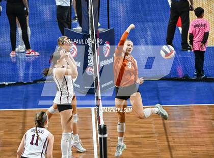 Thumbnail 3 in Berthoud vs. Mead (CHSAA 4A 1st Round) photogallery.