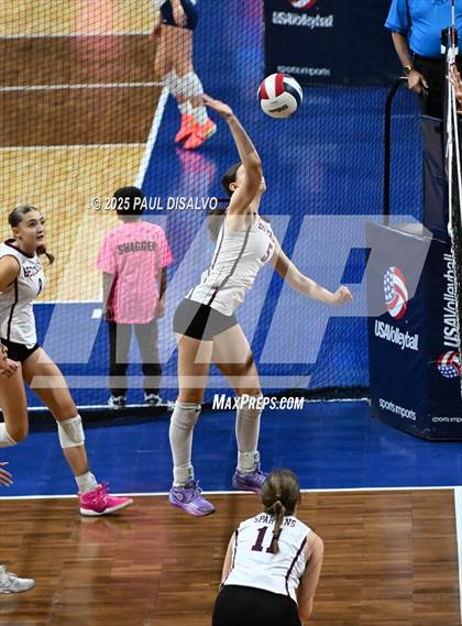 Thumbnail 2 in Berthoud vs. Mead (CHSAA 4A 1st Round) photogallery.