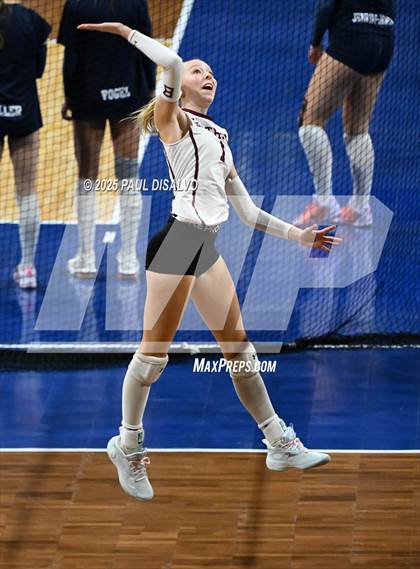 Thumbnail 2 in Berthoud vs. Mead (CHSAA 4A 1st Round) photogallery.