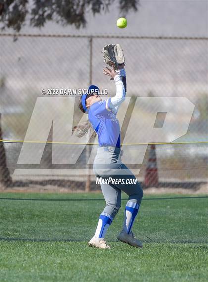 Thumbnail 2 in Pacifica vs. La Mirada (Dave Kops Tournament of Champions) photogallery.