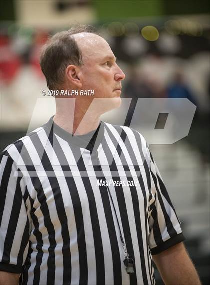 Thumbnail 3 in Pleasant Valley vs. West Valley (Red Bluff Holiday Classic) photogallery.