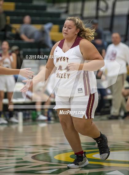 Thumbnail 1 in Pleasant Valley vs. West Valley (Red Bluff Holiday Classic) photogallery.
