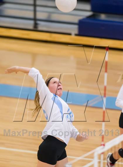 Thumbnail 1 in Centreville @ Yorktown photogallery.