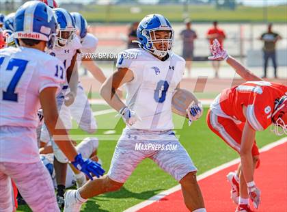 Thumbnail 3 in Pueblo Central @ Eaton photogallery.