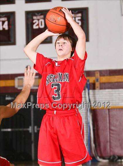 Thumbnail 3 in Sleepy Hollow vs Cardinal Spellman (Section One Super Saturday) photogallery.