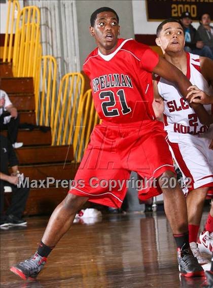 Thumbnail 2 in Sleepy Hollow vs Cardinal Spellman (Section One Super Saturday) photogallery.