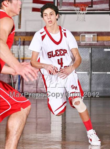 Thumbnail 1 in Sleepy Hollow vs Cardinal Spellman (Section One Super Saturday) photogallery.