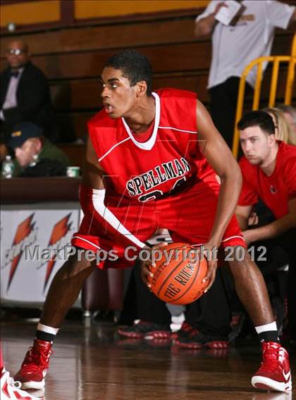 Thumbnail 2 in Sleepy Hollow vs Cardinal Spellman (Section One Super Saturday) photogallery.