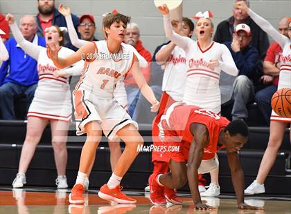 Thumbnail 3 in Centralia vs Mt. Vernon (IHSA 3A Regional Semifinal) photogallery.