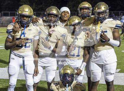 Thumbnail 3 in Marquette Catholic @ Althoff Catholic photogallery.