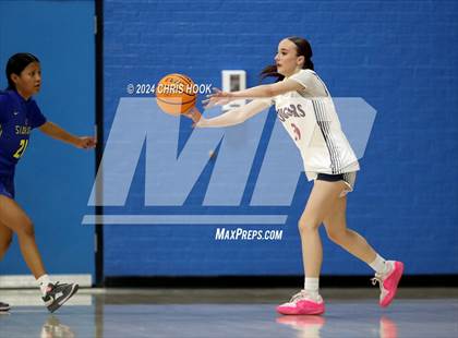 Thumbnail 2 in Baboquivari vs Sahuaro (Inferno Invitational) photogallery.