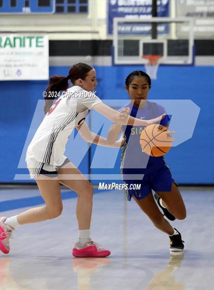 Thumbnail 2 in Baboquivari vs Sahuaro (Inferno Invitational) photogallery.