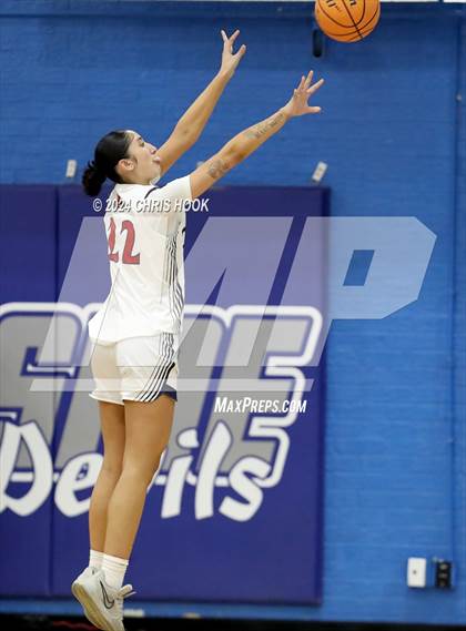 Thumbnail 1 in Baboquivari vs Sahuaro (Inferno Invitational) photogallery.
