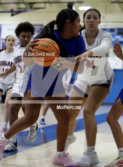 Thumbnail 2 in Baboquivari vs Sahuaro (Inferno Invitational) photogallery.