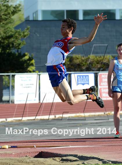 Thumbnail 1 in Reno League Track Meet photogallery.