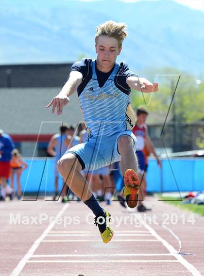 Thumbnail 3 in Reno League Track Meet photogallery.