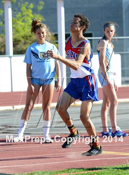 Thumbnail 2 in Reno League Track Meet photogallery.