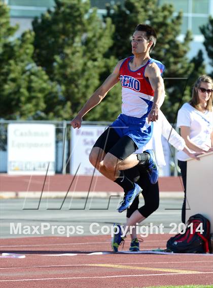 Thumbnail 2 in Reno League Track Meet photogallery.