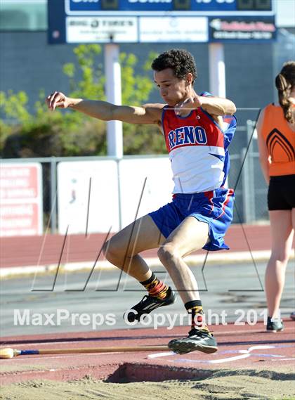 Thumbnail 1 in Reno League Track Meet photogallery.