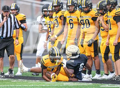 Thumbnail 3 in Lee County at Montgomery Central (Scrimmage) photogallery.