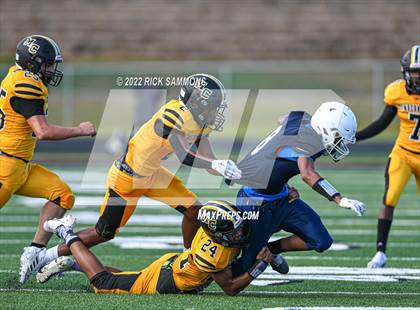 Thumbnail 2 in Lee County at Montgomery Central (Scrimmage) photogallery.