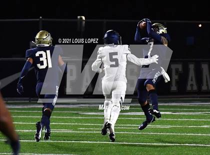 Thumbnail 2 in Sierra Canyon @ St. John Bosco photogallery.