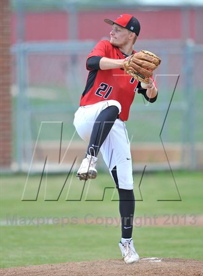 Thumbnail 3 in Pottsboro @ Trenton photogallery.