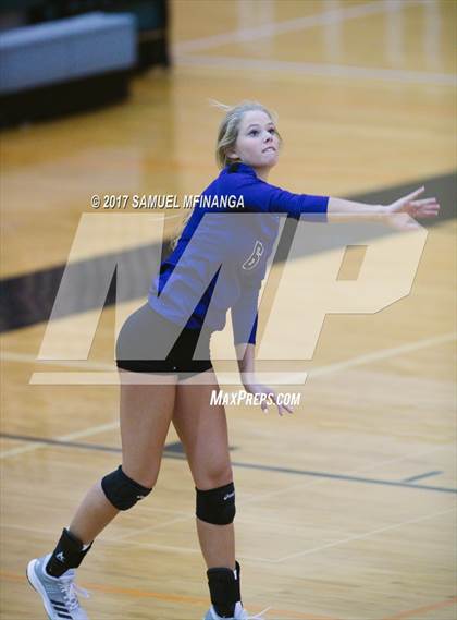 Thumbnail 2 in Grand Island @ Lincoln Southwest photogallery.