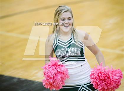 Thumbnail 3 in Grand Island @ Lincoln Southwest photogallery.