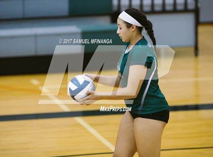 Thumbnail 3 in Grand Island @ Lincoln Southwest photogallery.