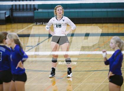 Thumbnail 3 in Grand Island @ Lincoln Southwest photogallery.