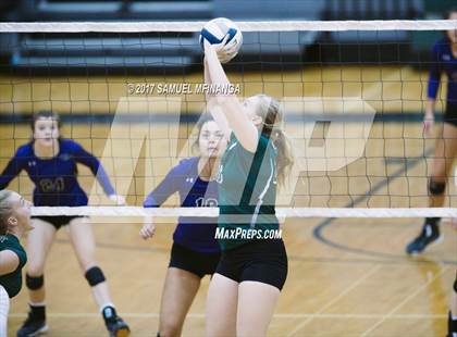 Thumbnail 3 in Grand Island @ Lincoln Southwest photogallery.