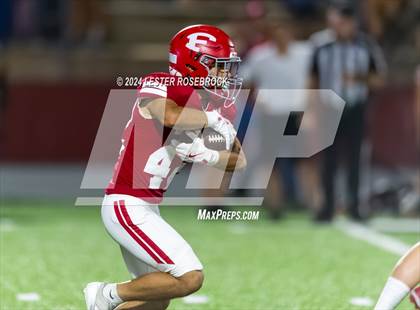 Thumbnail 2 in Tivy @ Fredericksburg photogallery.