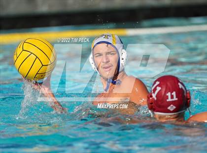 Thumbnail 3 in El Toro @ Esperanza photogallery.