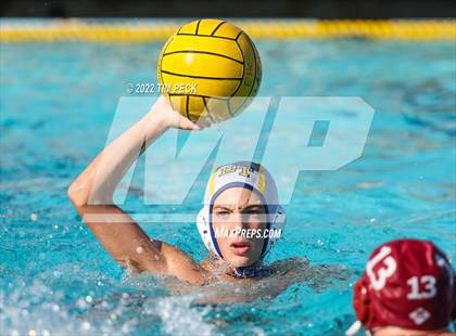 Thumbnail 3 in El Toro @ Esperanza photogallery.