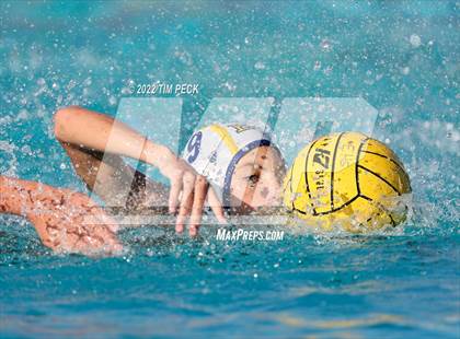 Thumbnail 3 in El Toro @ Esperanza photogallery.