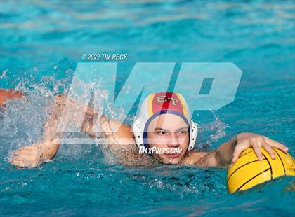 Thumbnail 2 in El Toro @ Esperanza photogallery.