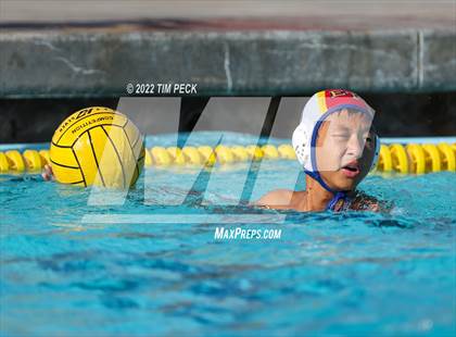 Thumbnail 2 in El Toro @ Esperanza photogallery.