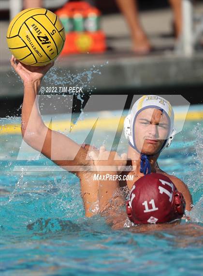 Thumbnail 3 in El Toro @ Esperanza photogallery.