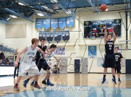 Thumbnail 2 in Washington-Lee @ Yorktown photogallery.